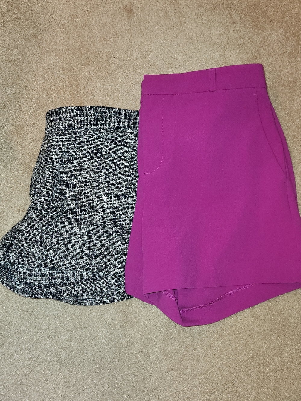 Banana Republic 2 Pairs Of Shorts